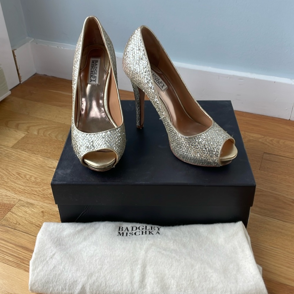 Badgley Mischka Gold with Sequin Peep Toe!